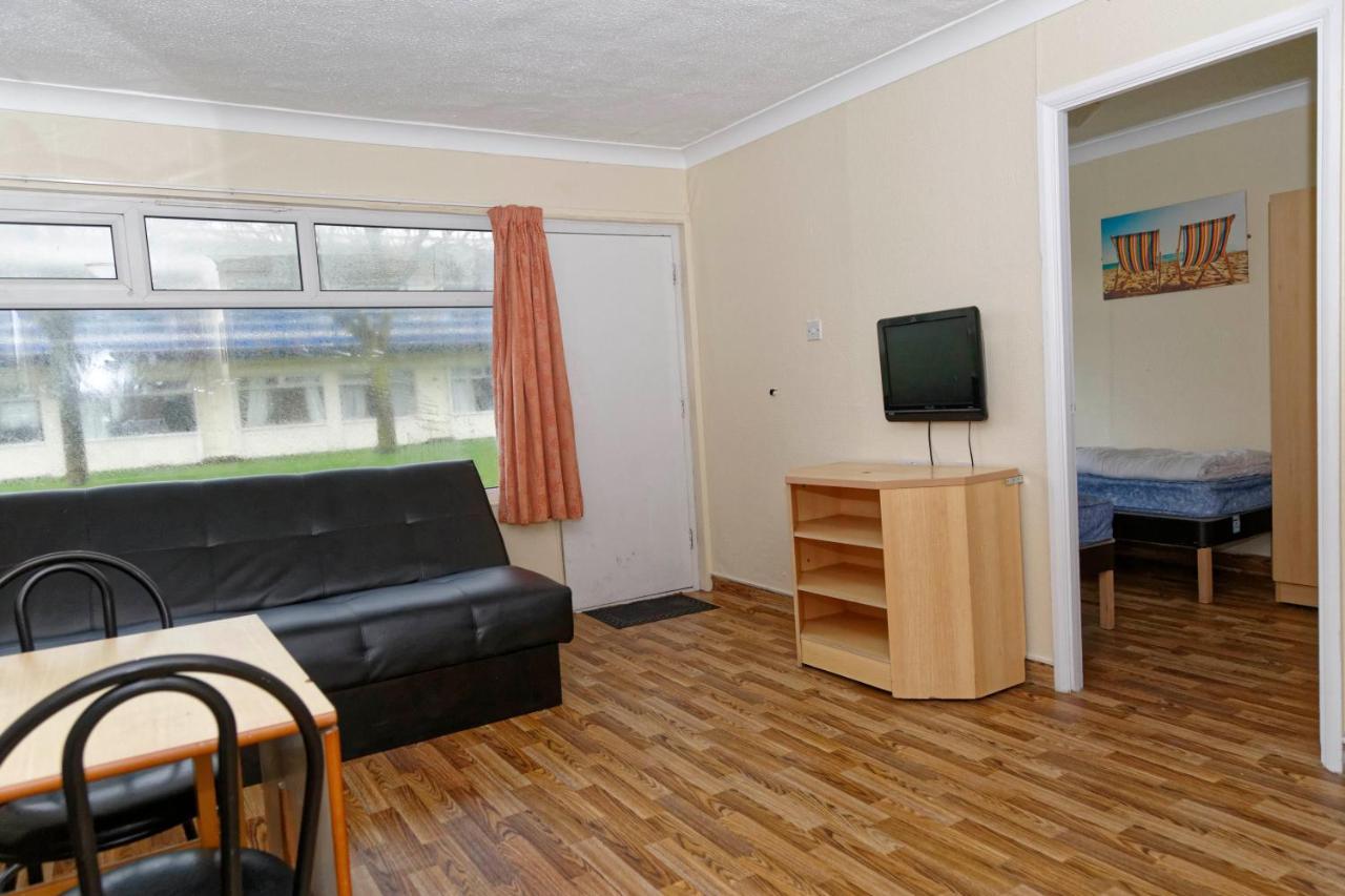 Pontins - Camber Sands Holiday Park ภายนอก รูปภาพ